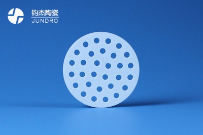 氧化鋁陶瓷與金屬相比有哪些優勢 氧化鋁陶瓷與金屬相比有哪些優勢