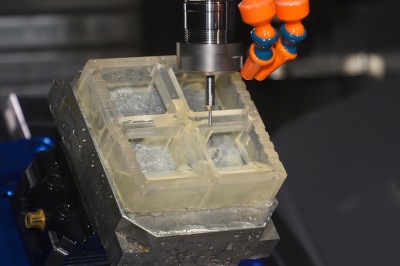 蝕刻、沉積和晶圓檢測設備中的Zerodur玻璃